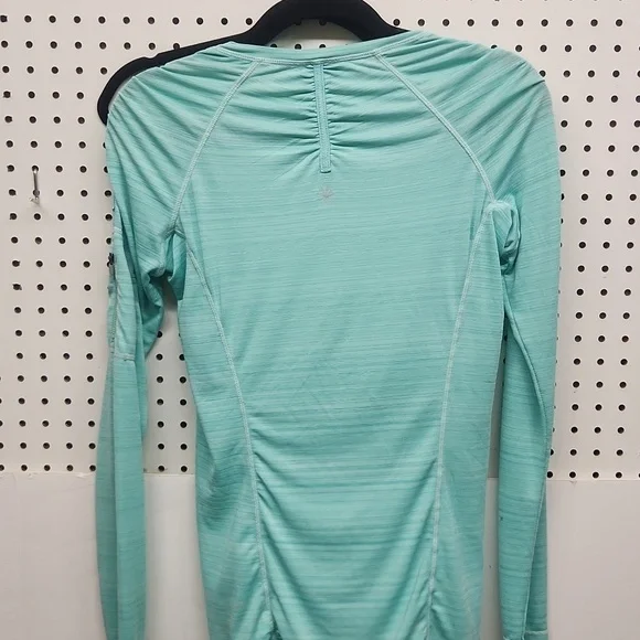 Athleta mint green thin running shirt XS - Picture 3 of 3